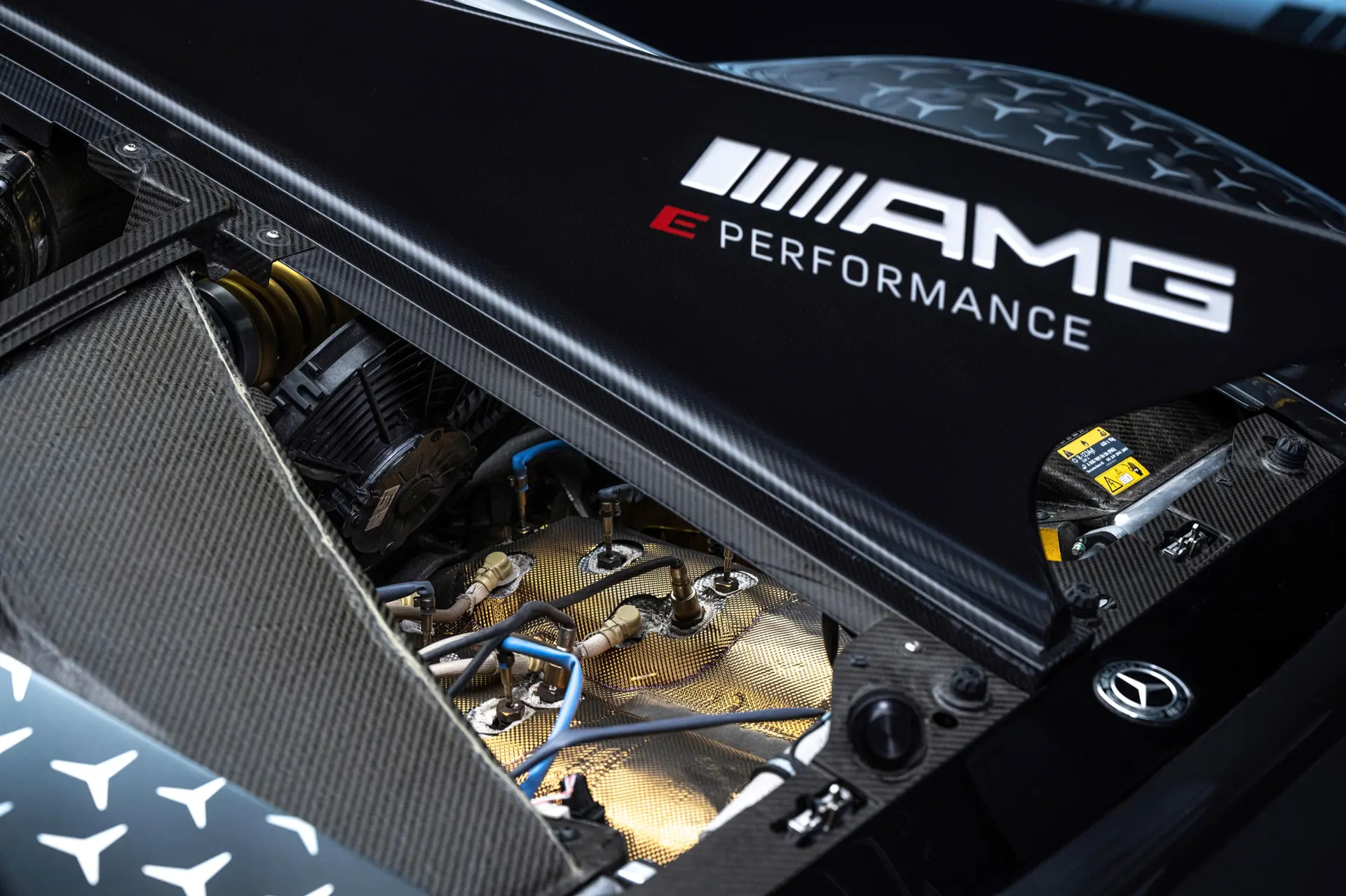 The installed Mercedes-AMG ONE E PERFORMANCE hybrid powertrain