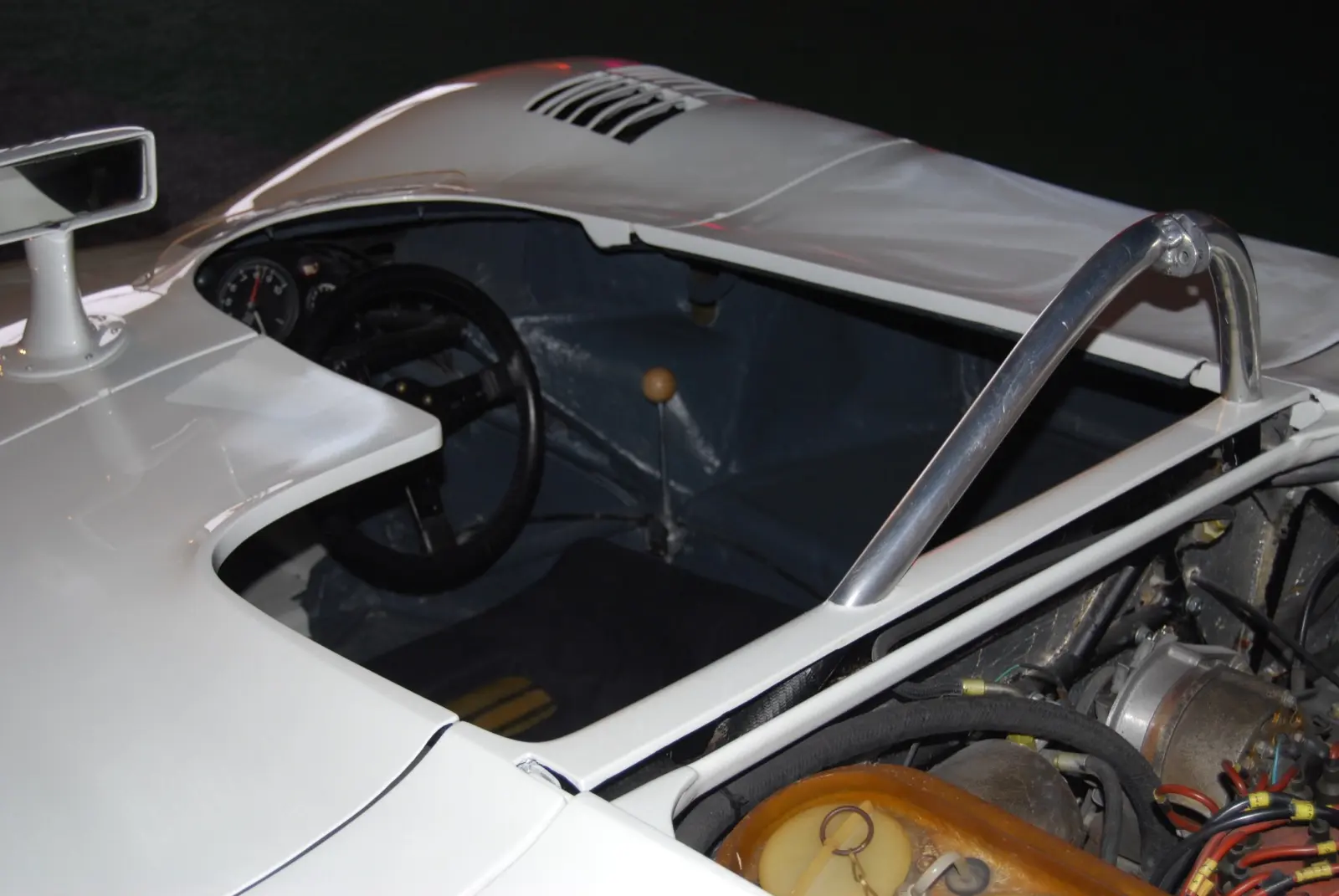 Prototype spyder cockpit — 027 later carried the flat-16
