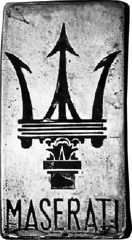 Maserati crest, 1926–1937