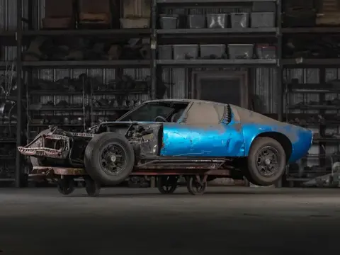Chassis 4070 — photograph