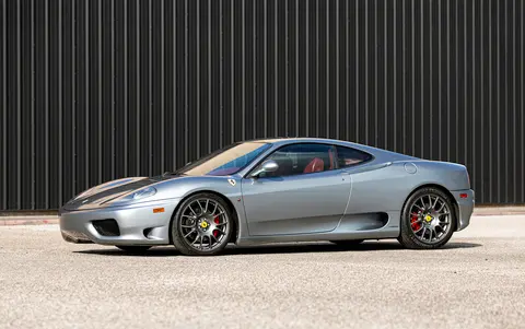 360 Modena — photograph