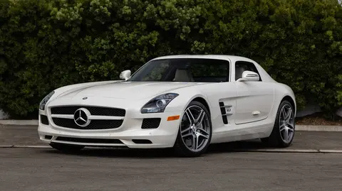 SLS AMG — photograph