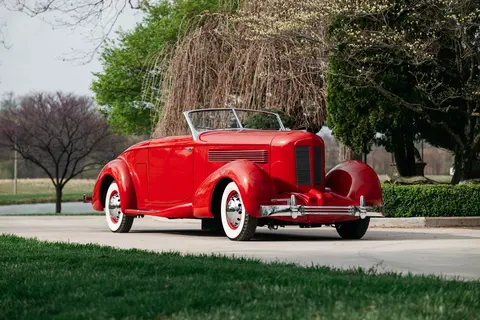 E-300 Experimental Disappearing-Top Cabriolet — photograph